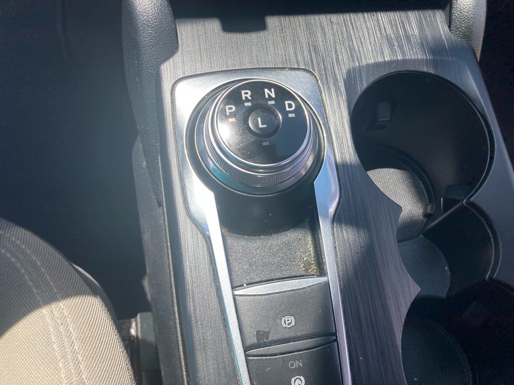 2020 Ford Escape Image 16