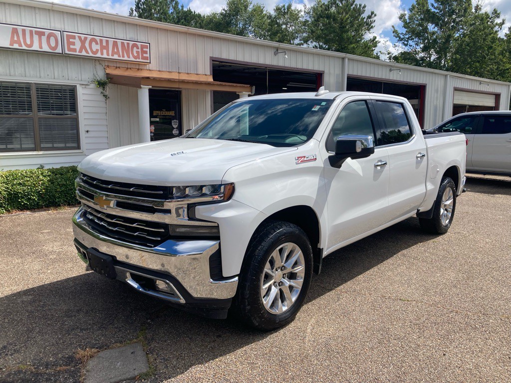 2021 Chevrolet Silverado 1500 Image 3