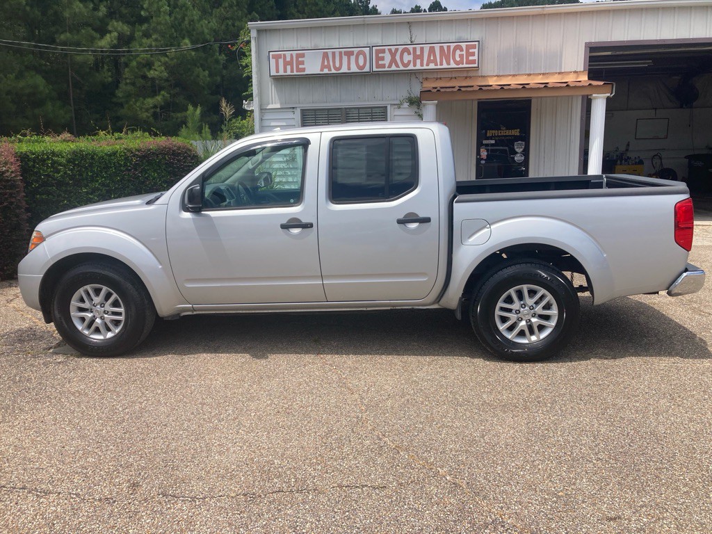 2018 Nissan Frontier Image 1