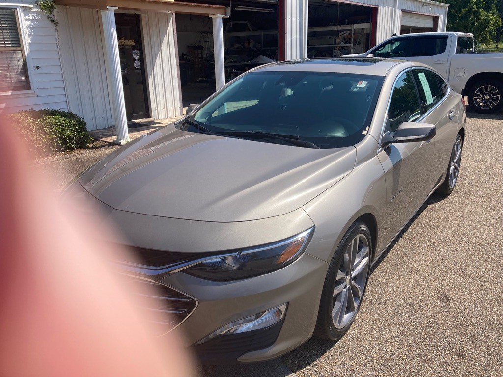 2023 Chevrolet Malibu Image 3