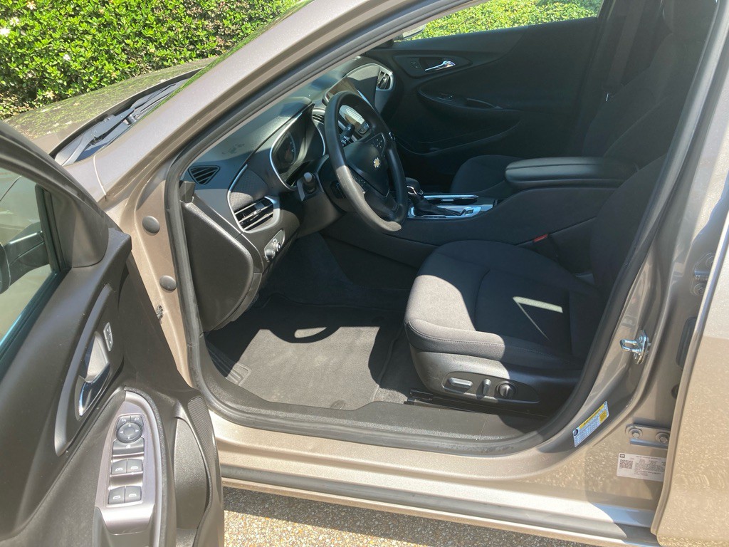 2023 Chevrolet Malibu Image 5