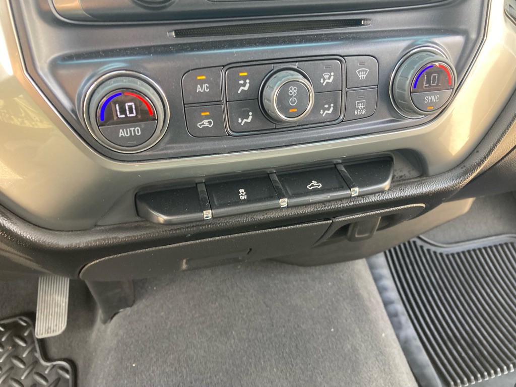 2018 Chevrolet Silverado 1500 Image 12