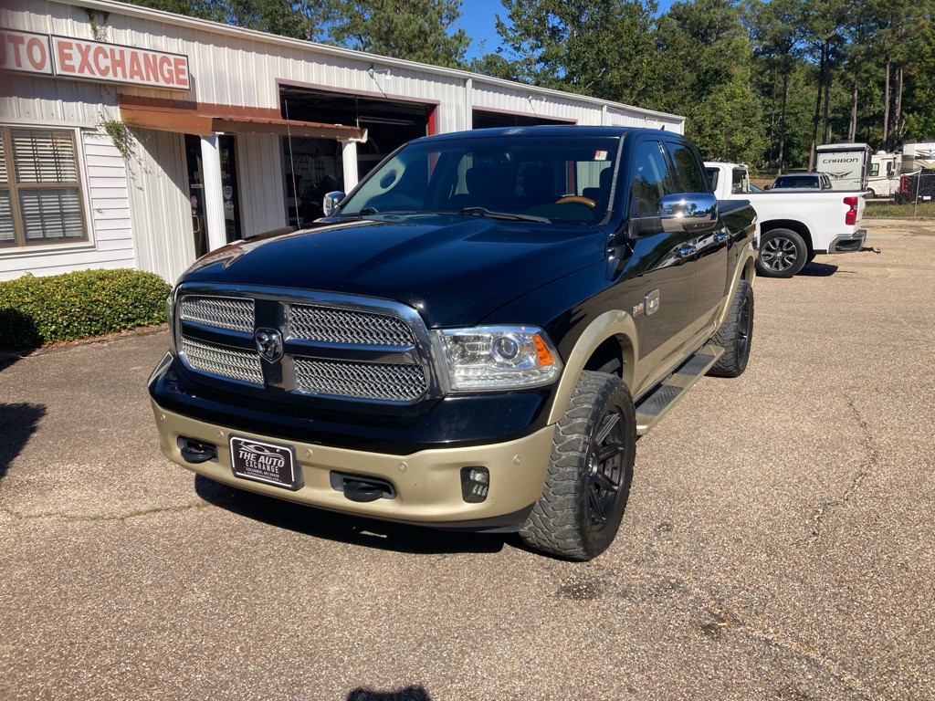 2014 RAM 1500 Image 3