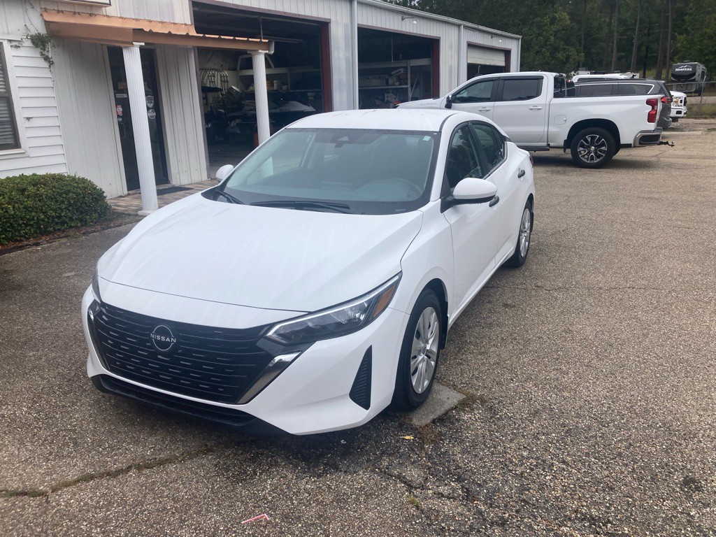 2024 Nissan Sentra Image 3
