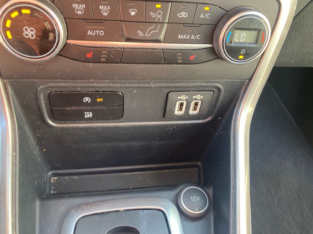 2021 Ford Econoline Image 17