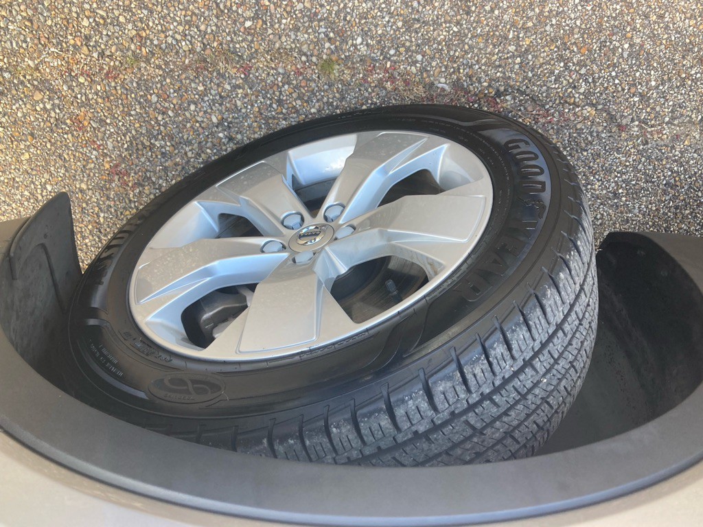 2022 Volvo XC40 Image 21