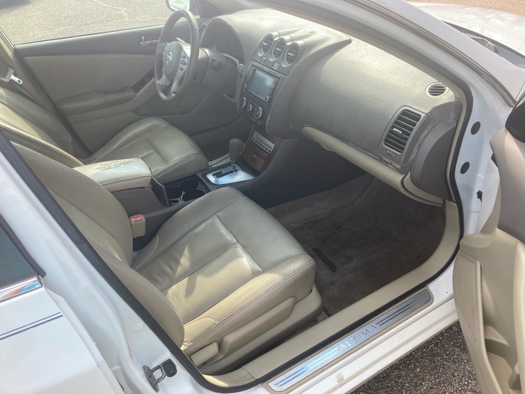 2008 Nissan Altima Image 9