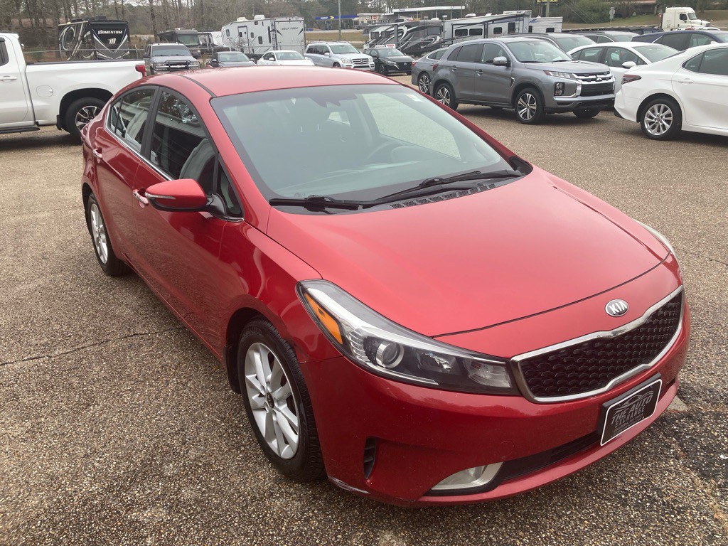 2017 Kia Forte Image 4