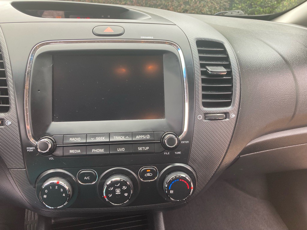 2017 Kia Forte Image 13