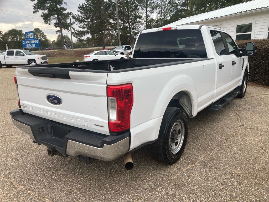 2017 Ford F-250 Image 6