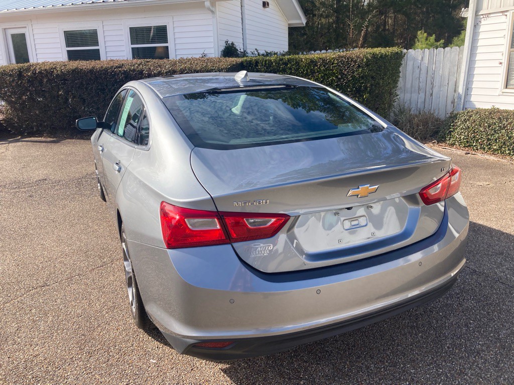 2024 Chevrolet Malibu Image 5