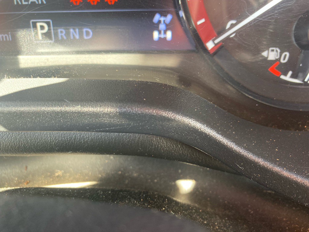 2021 Nissan Titan Image 10