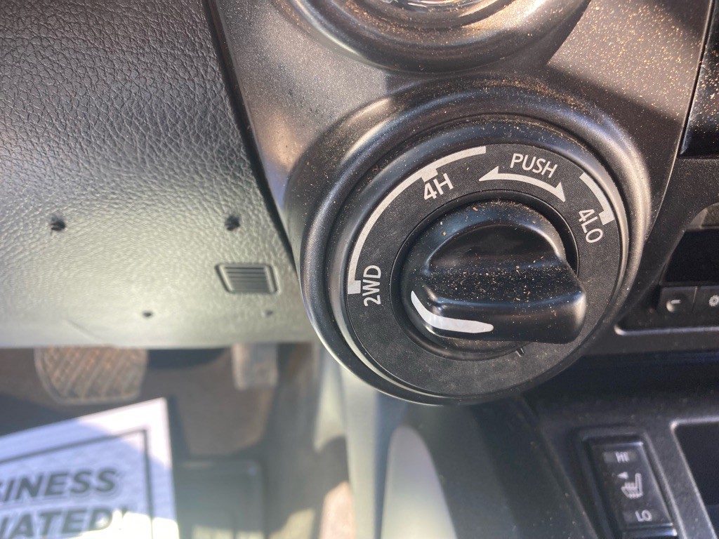 2021 Nissan Titan Image 15