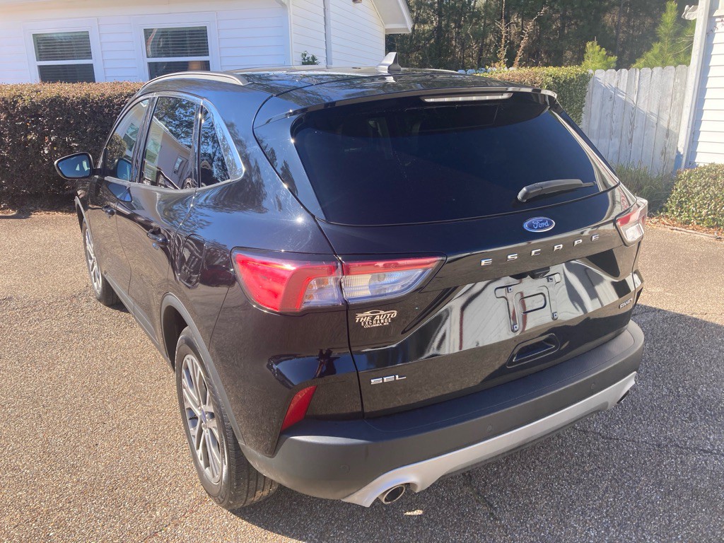 2022 Ford Escape Image 5