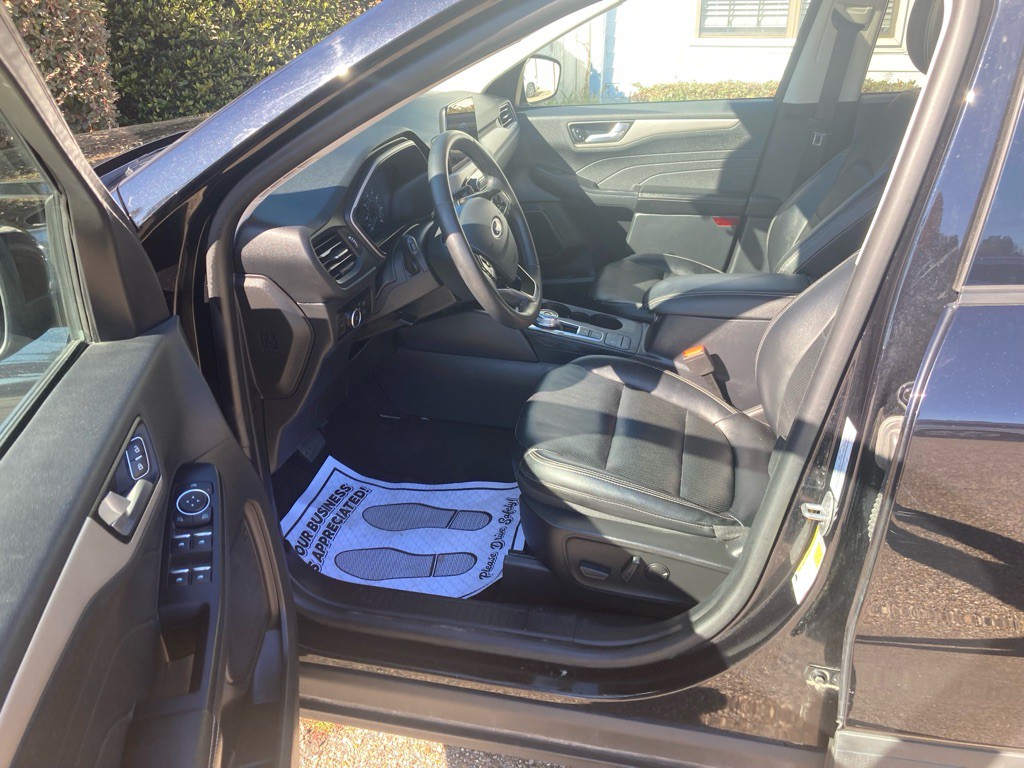 2022 Ford Escape Image 7