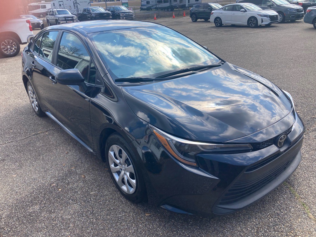 2023 Toyota Corolla Image 4