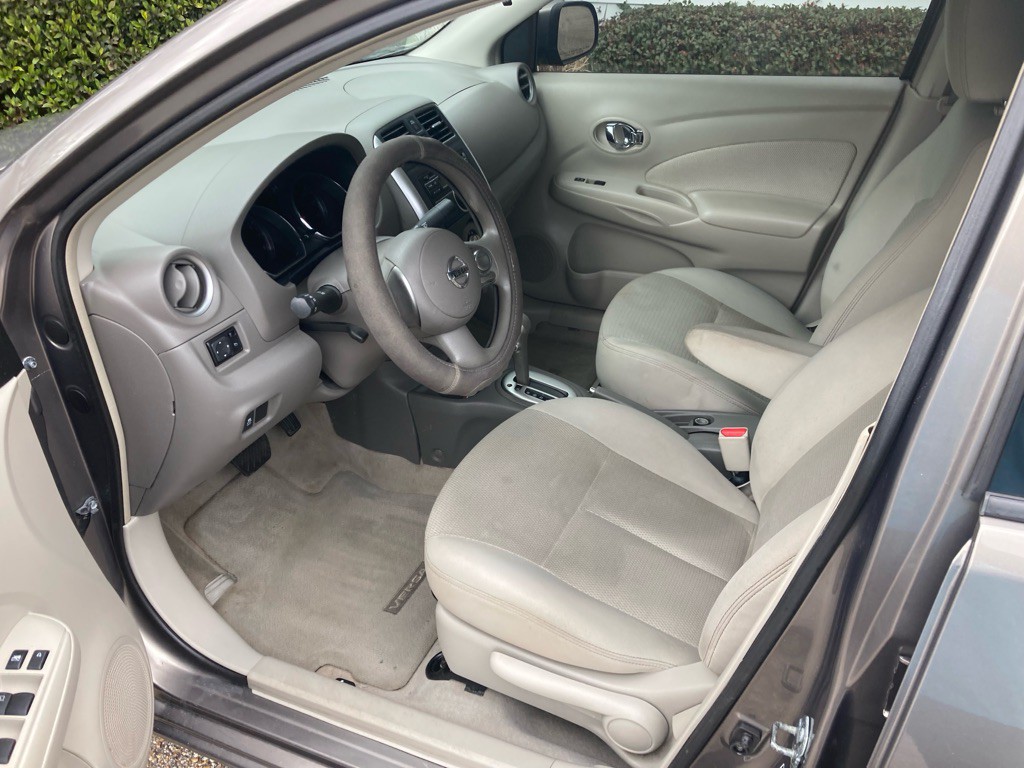 2014 Nissan Versa Image 7