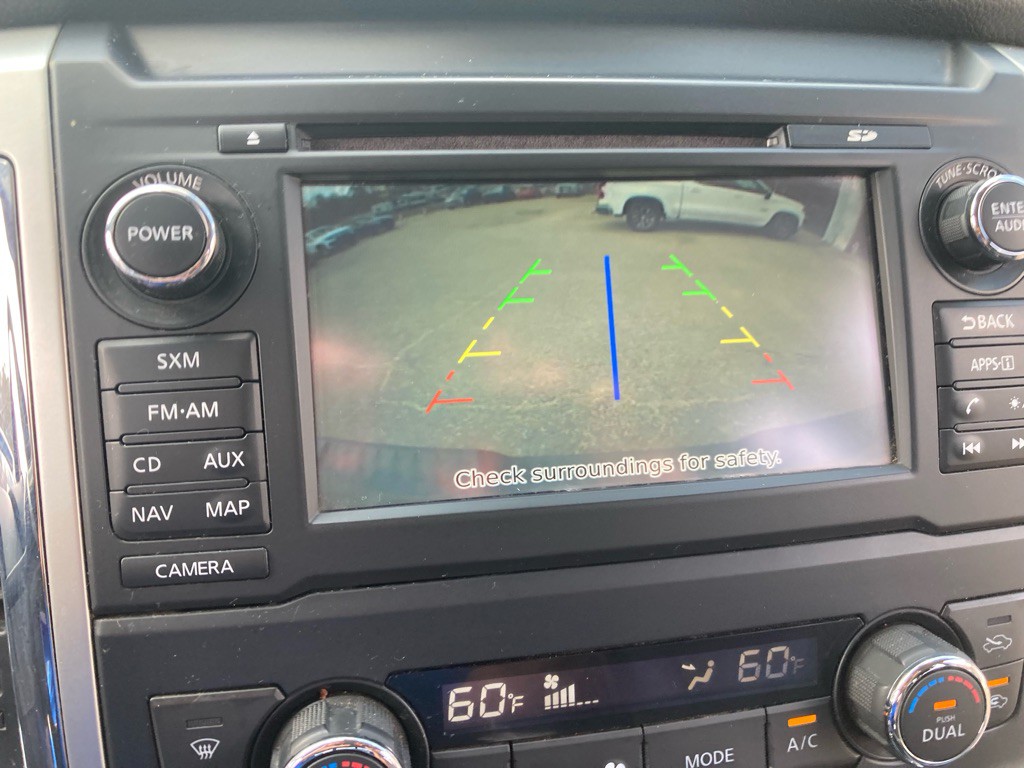 2017 Nissan Titan Image 14