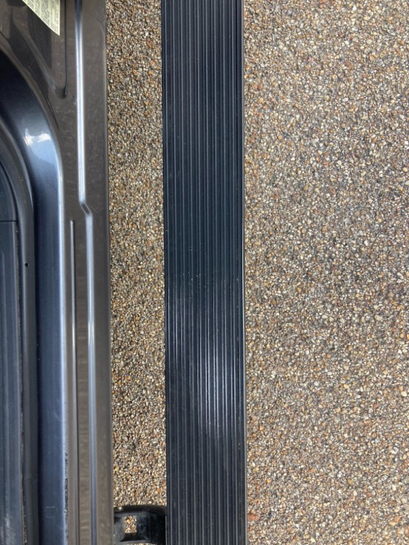 2017 Nissan Titan Image 20