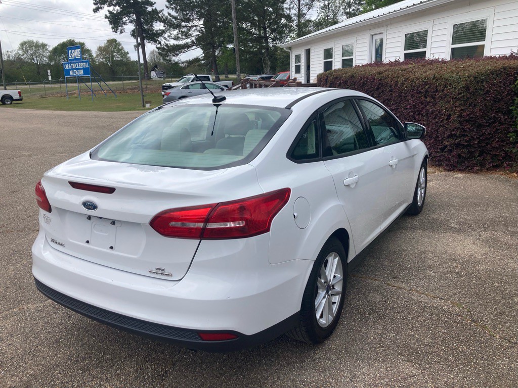 2015 Ford Focus Image 6