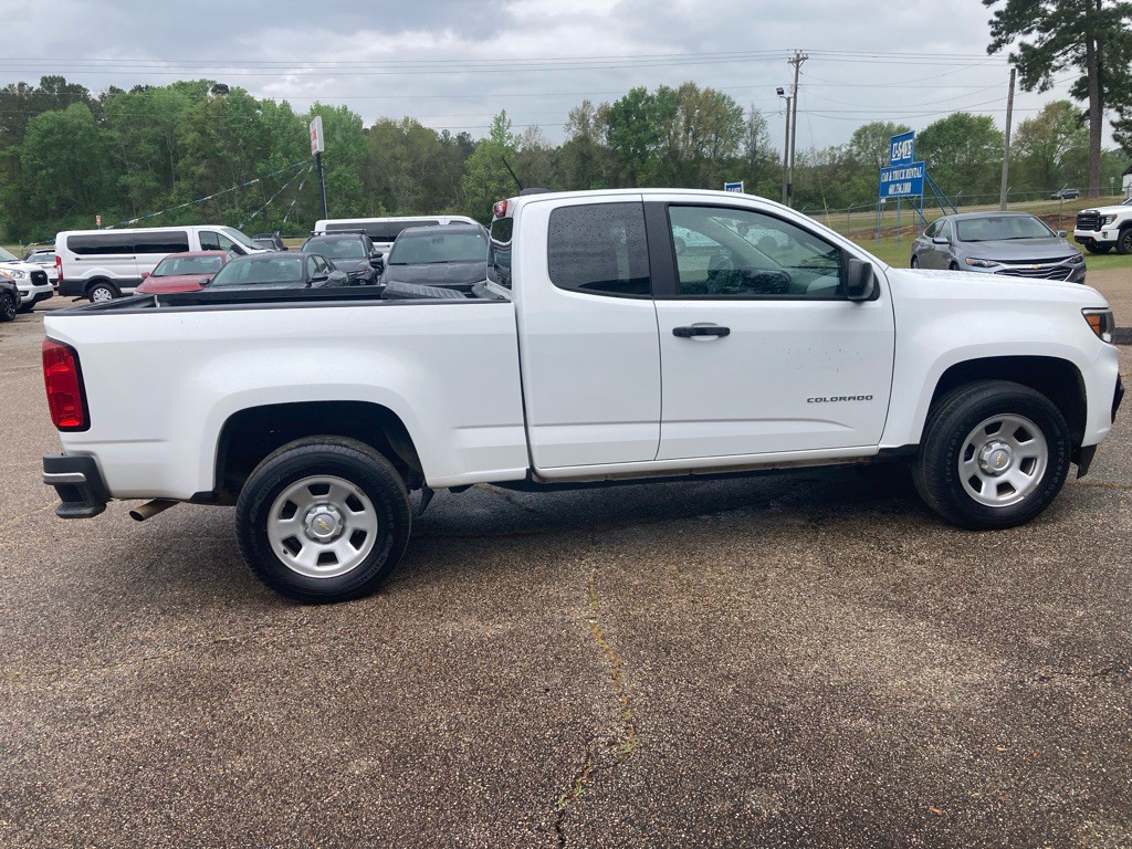 2021 Chevrolet Colorado Image 2
