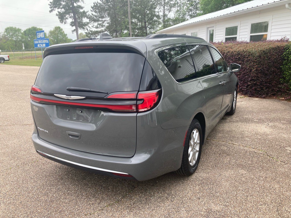 2022 Chrysler Pacifica Image 6