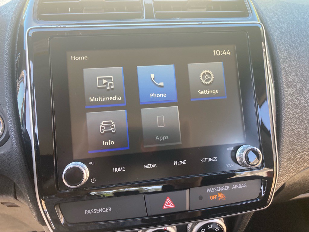 2023 Mitsubishi Outlander Image 13