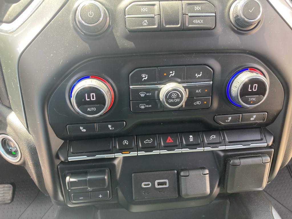 2021 Chevrolet Silverado 1500 Image 17