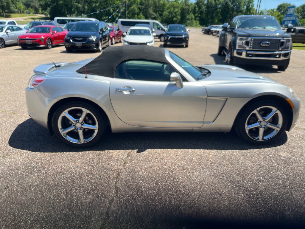 2007 Saturn Sky Image 2