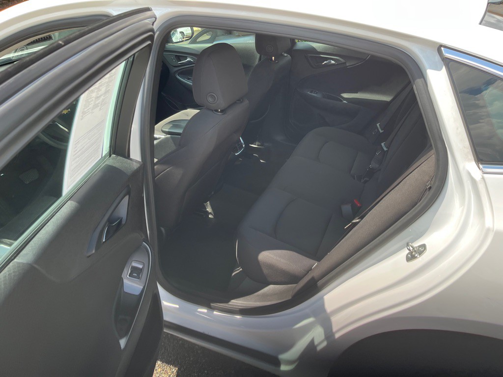2024 Chevrolet Malibu Image 8
