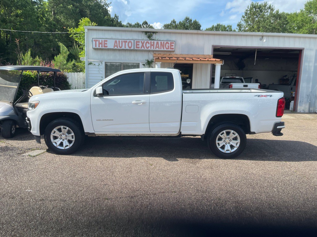 2022 Chevrolet Colorado Image 1