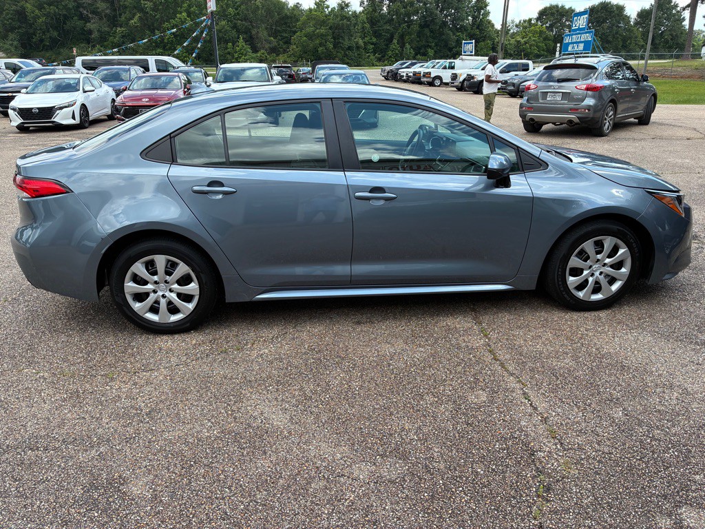 2024 Toyota Corolla Image 2