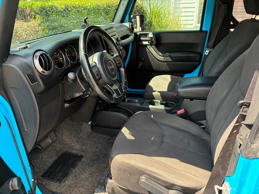 2017 Jeep Wrangler Image 6