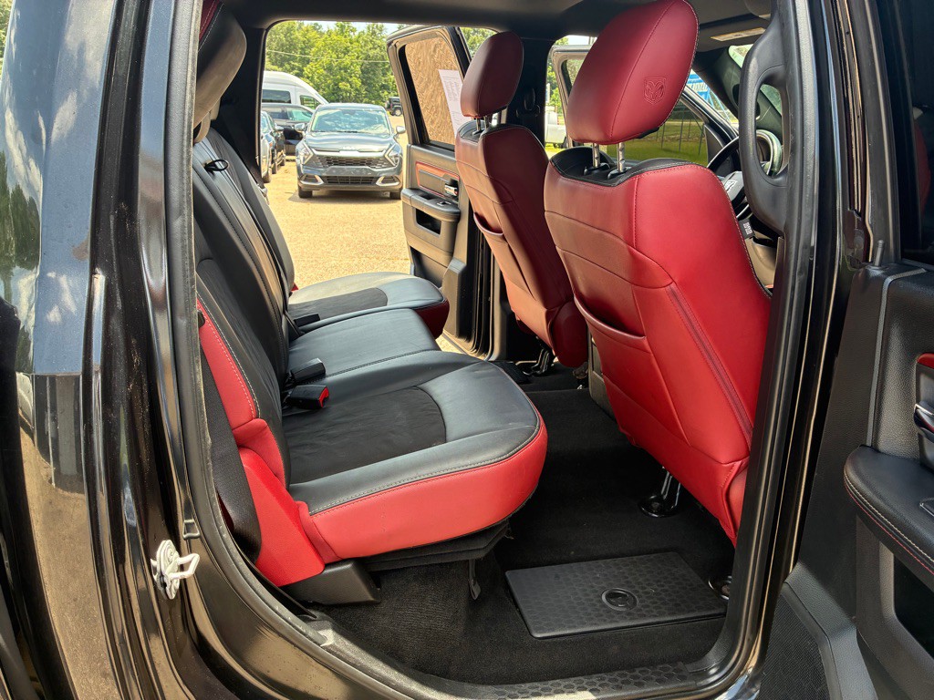 2017 RAM 1500 Image 11