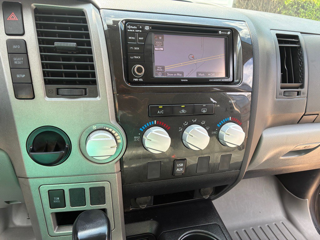 2013 Toyota Tundra Image 14