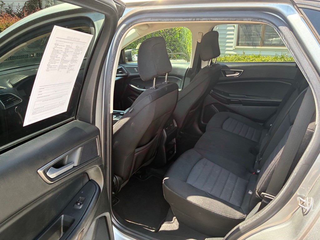 2022 Ford Edge Image 6