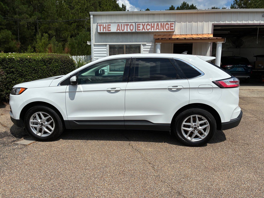 2024 Ford Edge Image 1