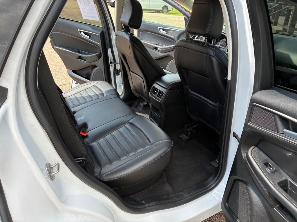2024 Ford Edge Image 10