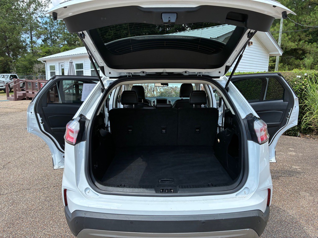2024 Ford Edge Image 11