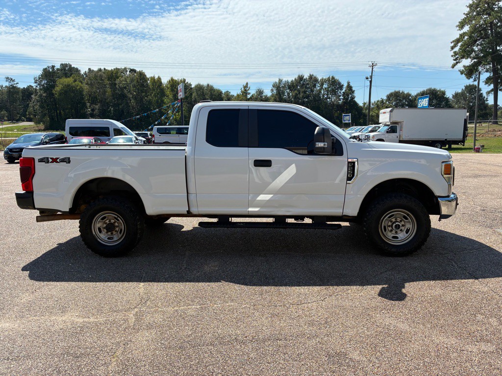 2020 Ford F-250 Image 2