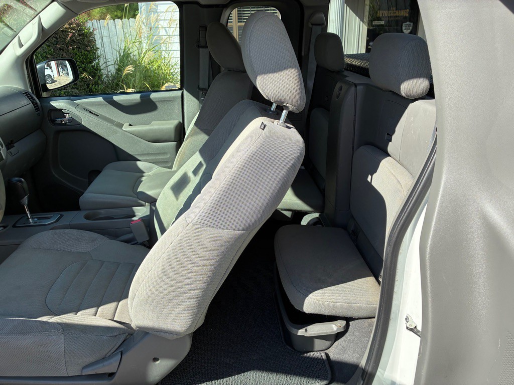 2020 Nissan Frontier Image 8