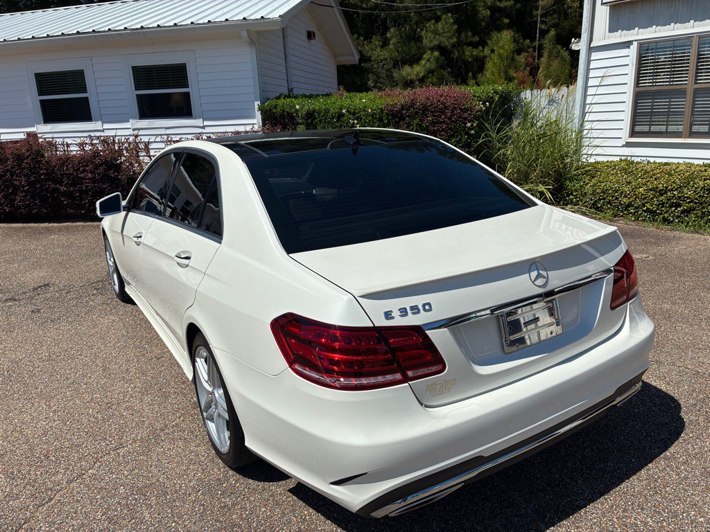 2014 Mercedes-Benz E-Class Image 5