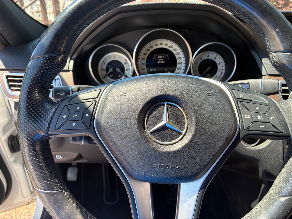 2014 Mercedes-Benz E-Class Image 12