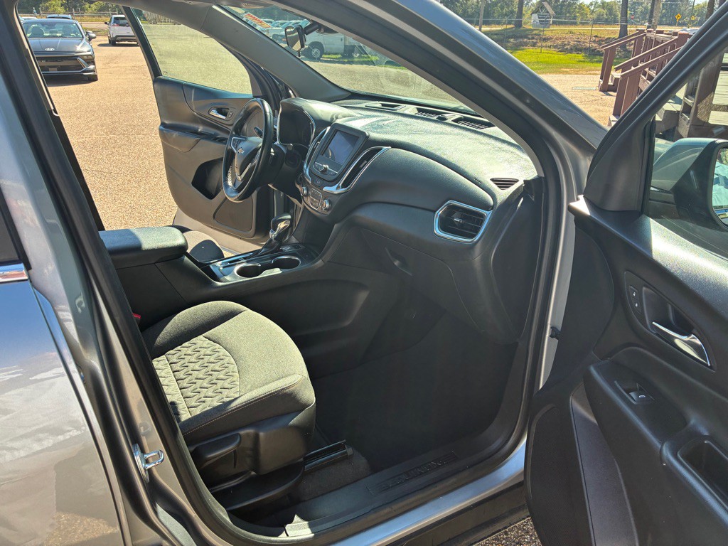 2023 Chevrolet Equinox Image 9