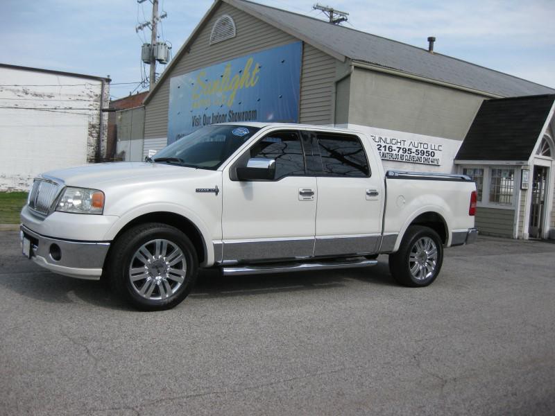 2006 Lincoln Mark LT Image 5