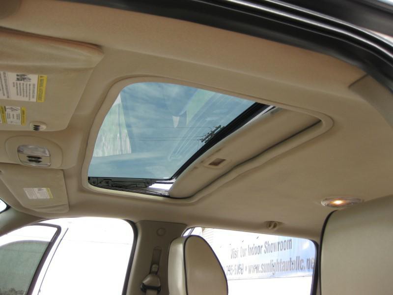 2006 Lincoln Mark LT Image 31