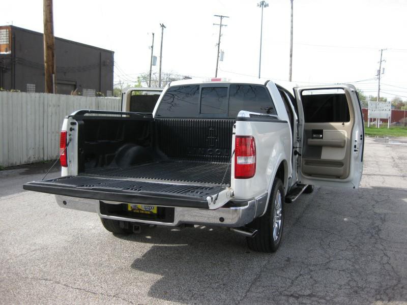 2006 Lincoln Mark LT Image 41