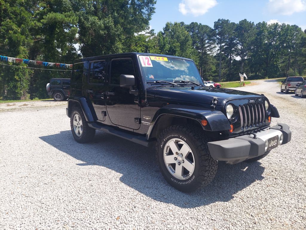 2012 Jeep Wrangler Unlimited Image 2