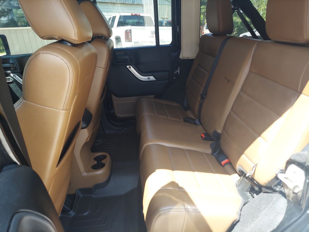 2012 Jeep Wrangler Unlimited Image 8