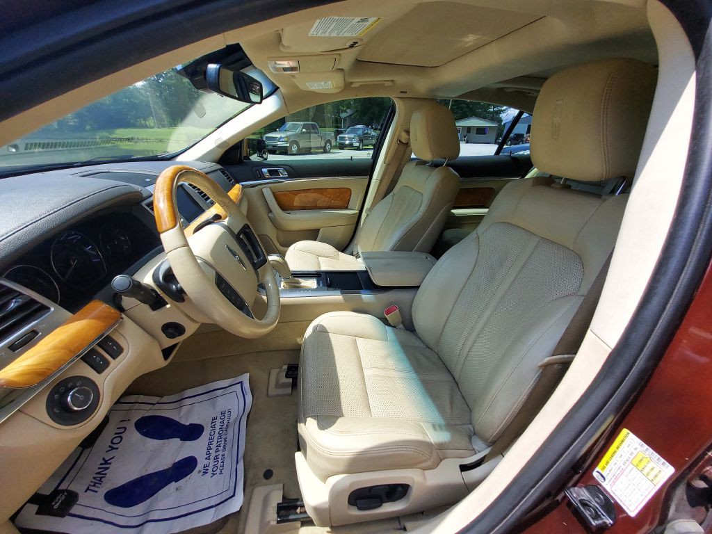 2012 Lincoln MKS Image 9